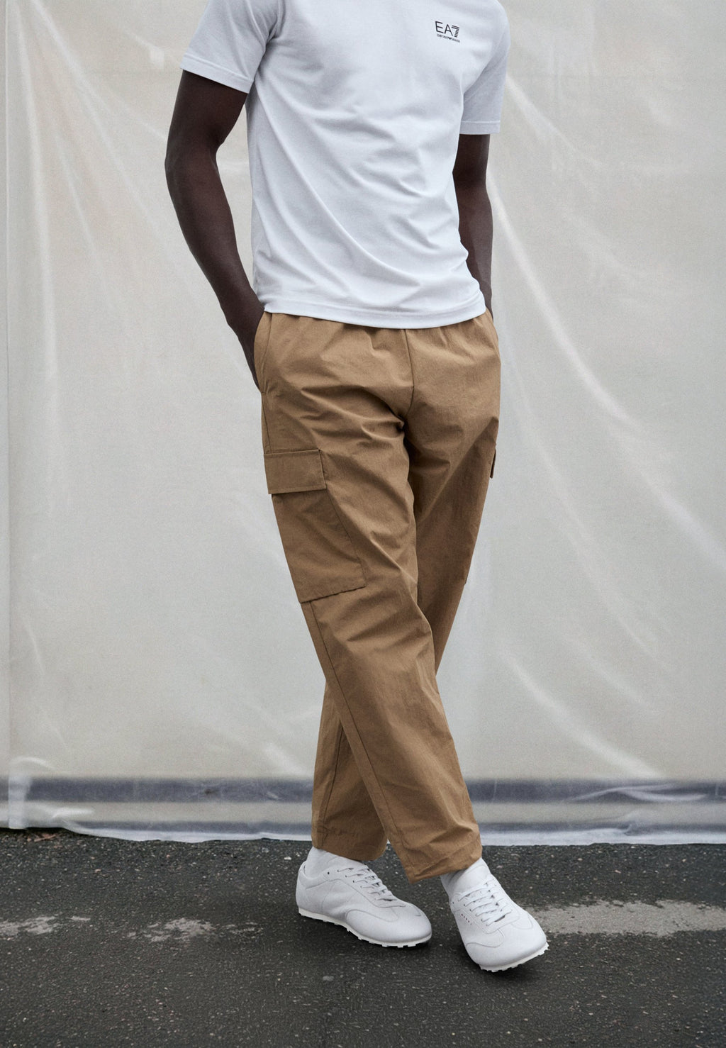 TRAIN CORE PANTS Media 3
