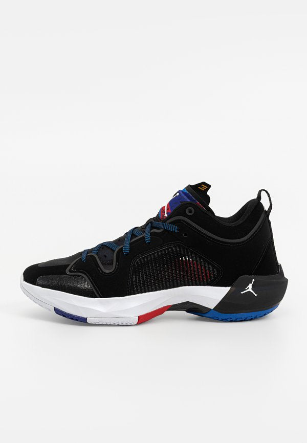 Jordan AIR JORDAN XXXVII LOW