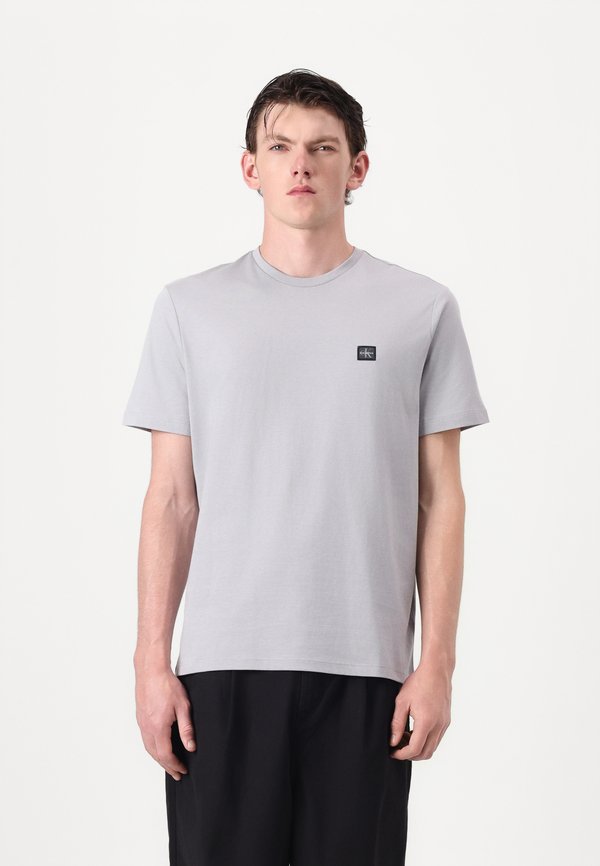 Calvin Klein Jeans