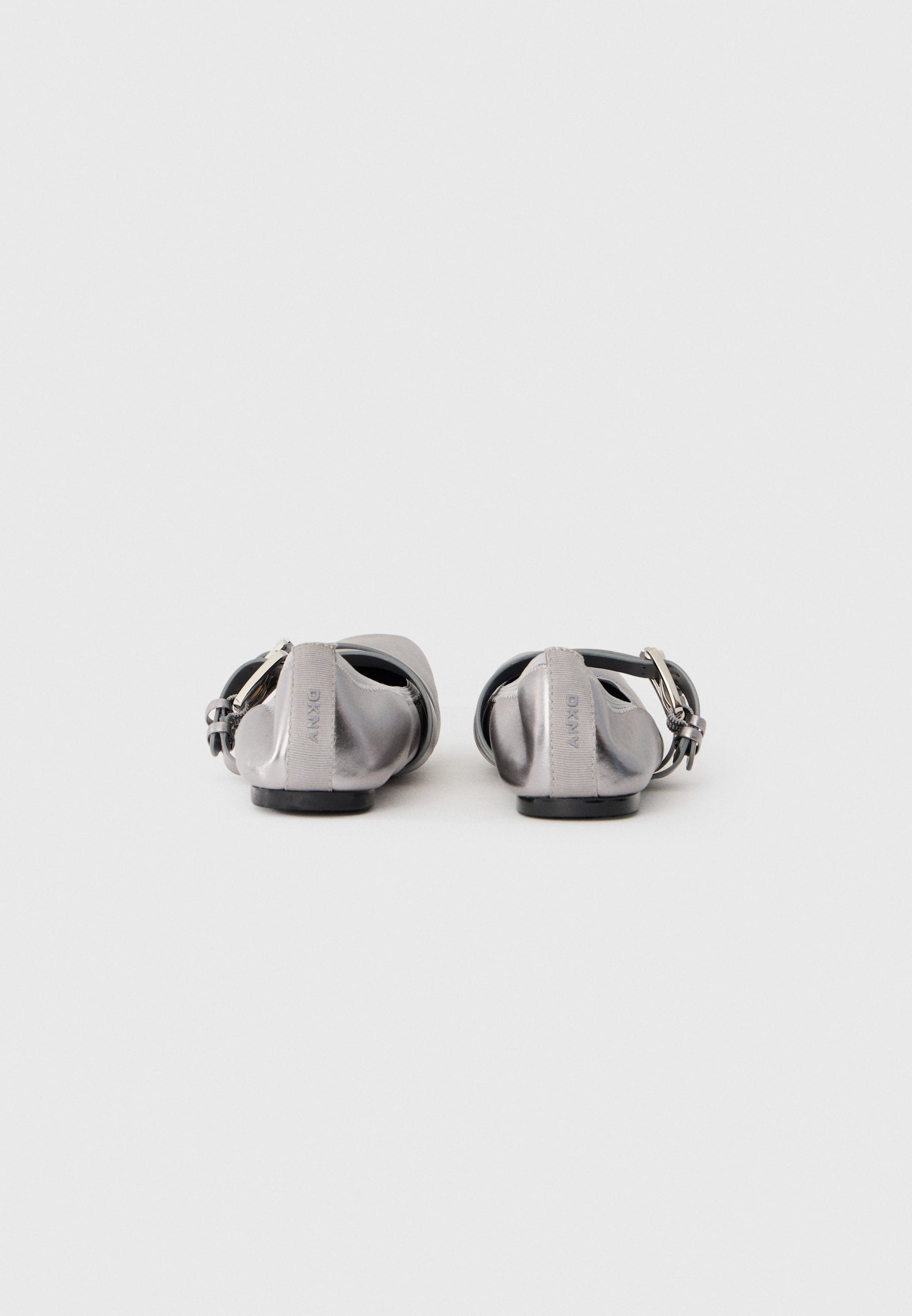 DKNY DADE