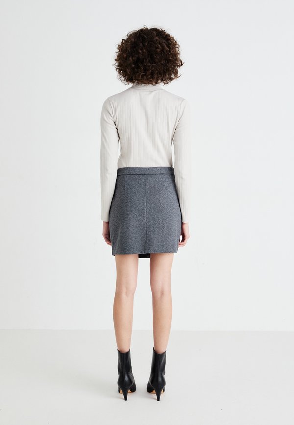 Vero Moda VMKAWI SHORT SKIRT