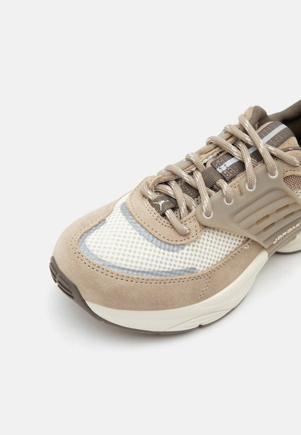 Jordan JORDAN TRUNNER O/S
