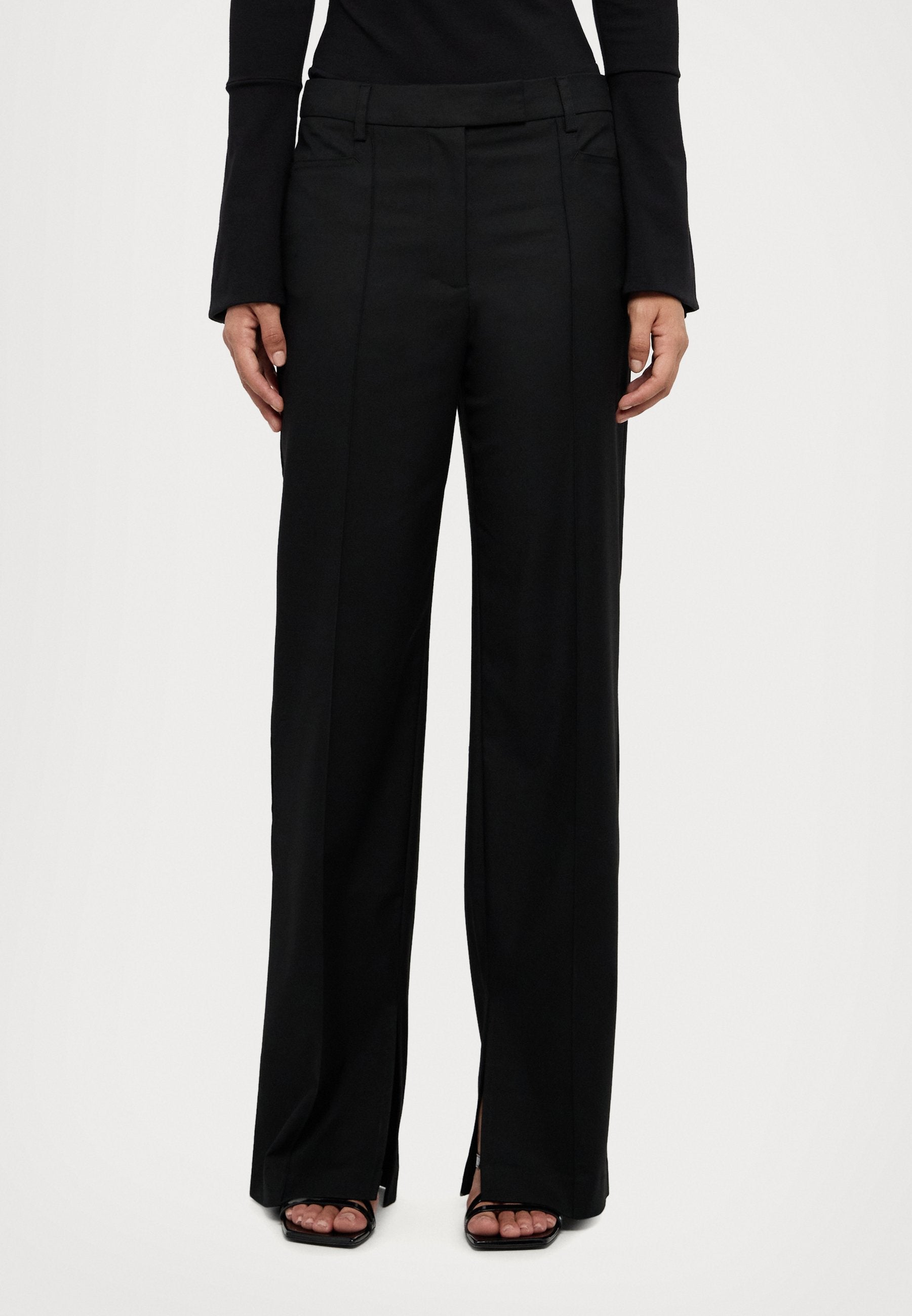 REMAIN SLIM SUITING PANTS