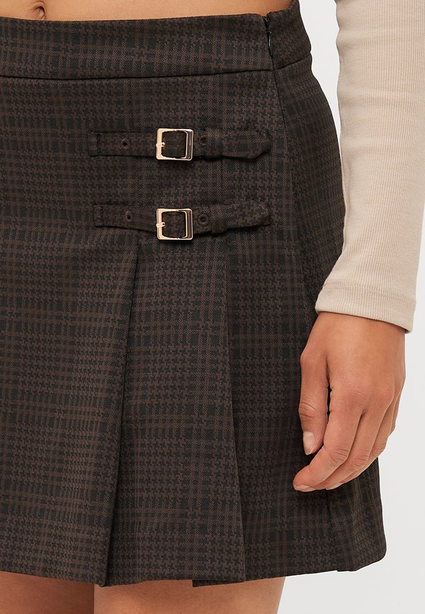 Vero Moda Petite VMHENNESY SHORT SKIRT