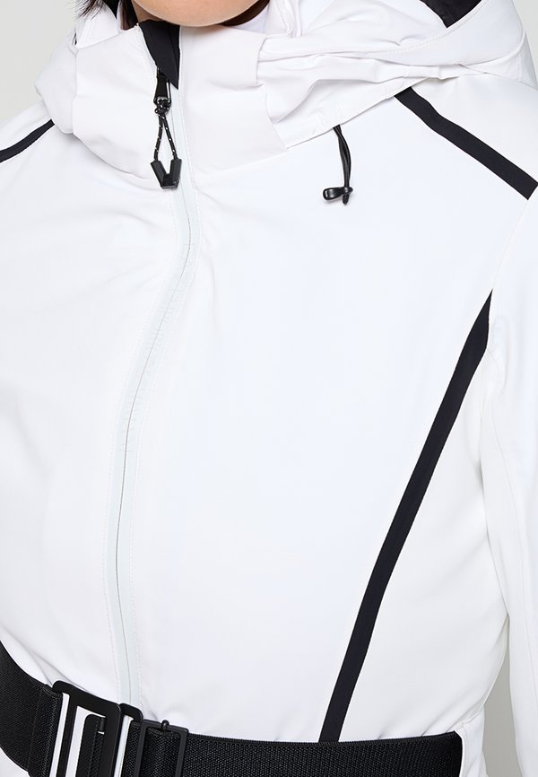 EA7 Emporio Armani