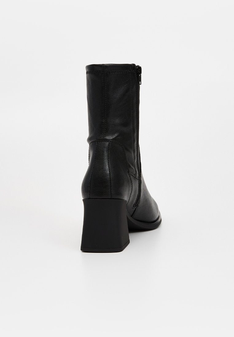 Steve Madden VALLIE