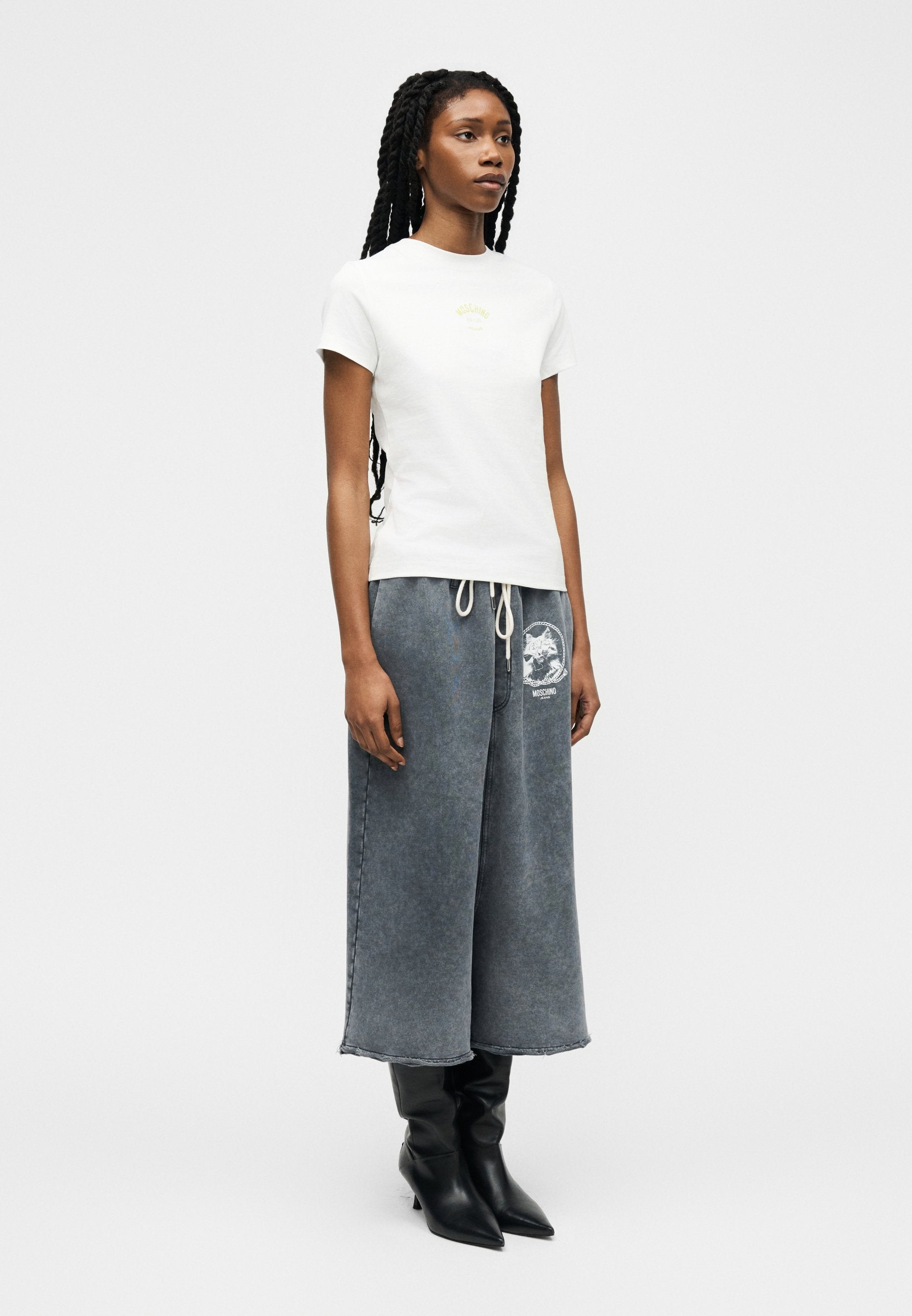 MOSCHINO JEANS