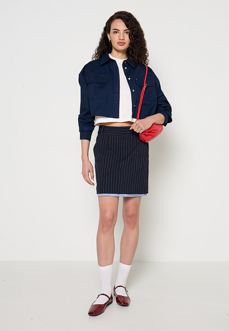 Tommy Jeans REGULAR FIT