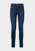 Dunkelblaue Skinny-Jeans aus Denim, mit fünf Taschen, einem Knopfverschluss und kontrastierenden orangefarbenen Nähten entlang der Nähte.