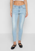 Armani Exchange Jeans Skinny Fit Media 1