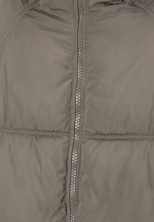PULL&BEAR HOODED PUFFER