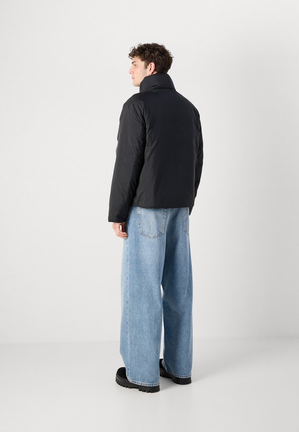 Calvin Klein MOCK NECK