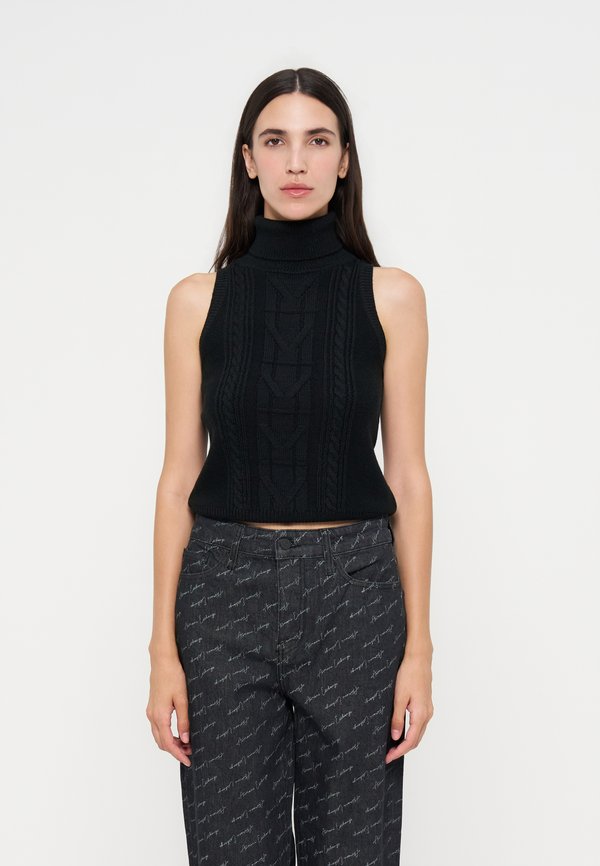 Armani Exchange