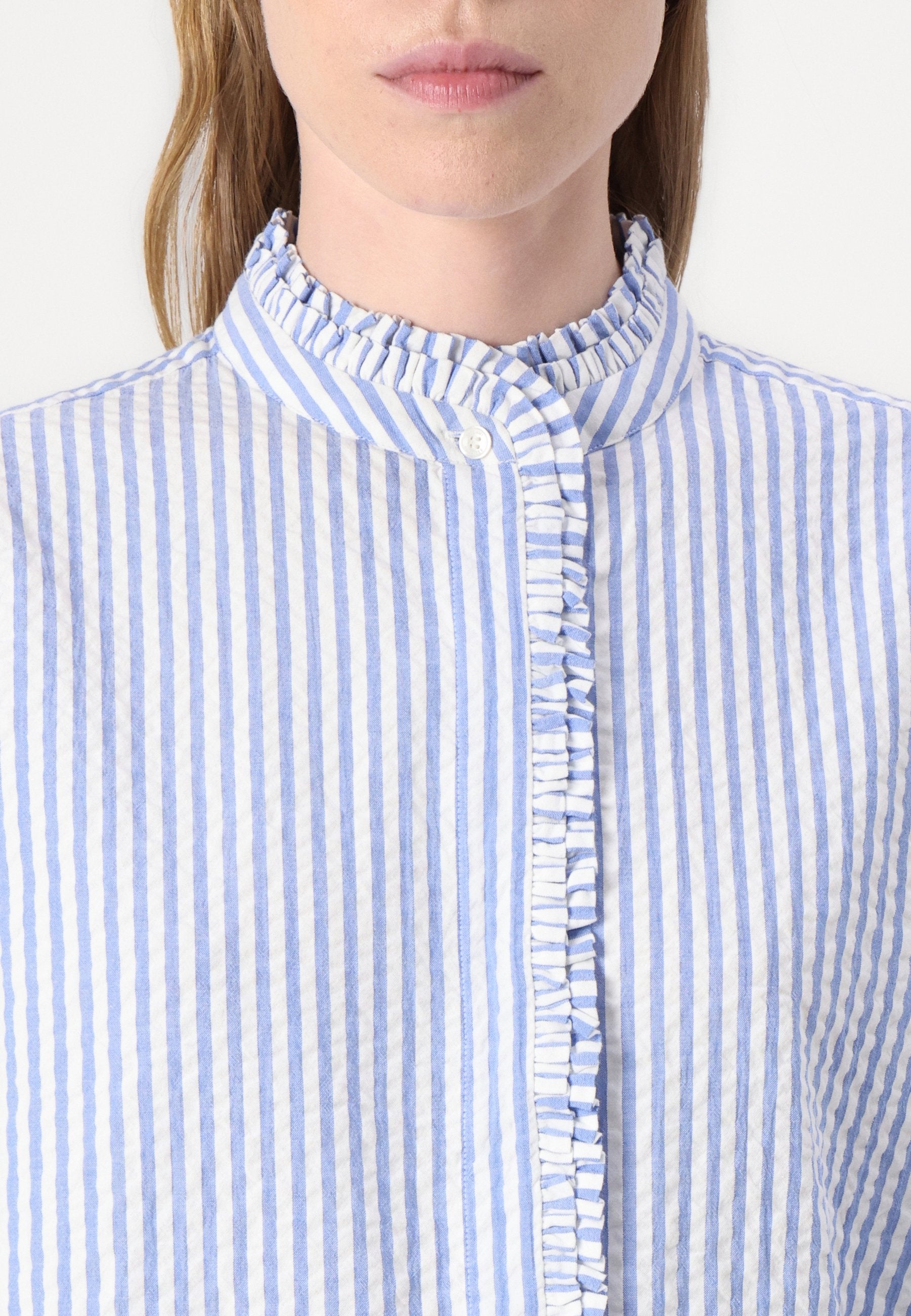 RUFFLE SHIRT Media 6