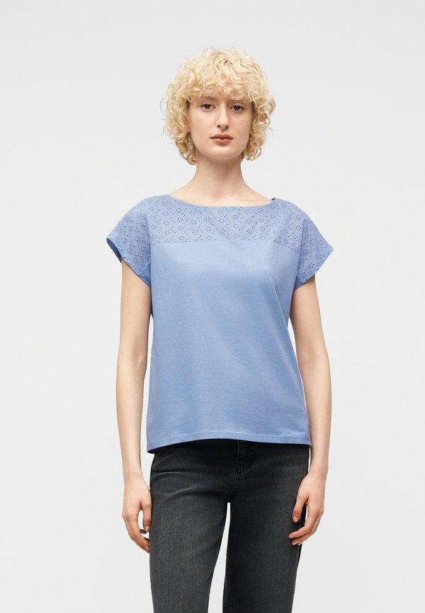 Vero Moda VMJANNI BOAT NECK  - Basic T-shirt - brunnera blue