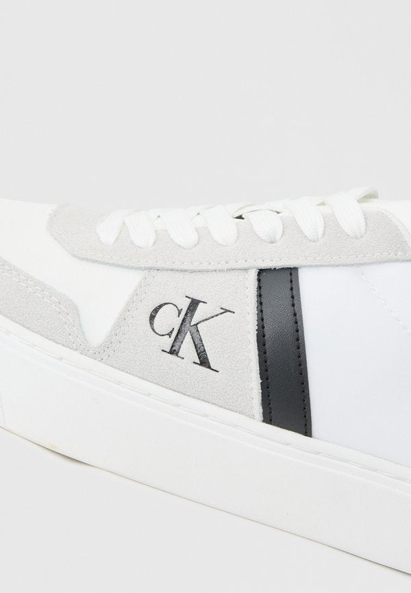 Calvin Klein Jeans