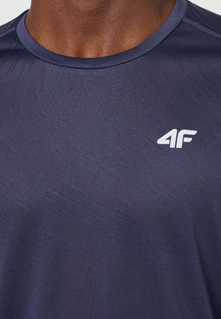4F REGULAR FIT