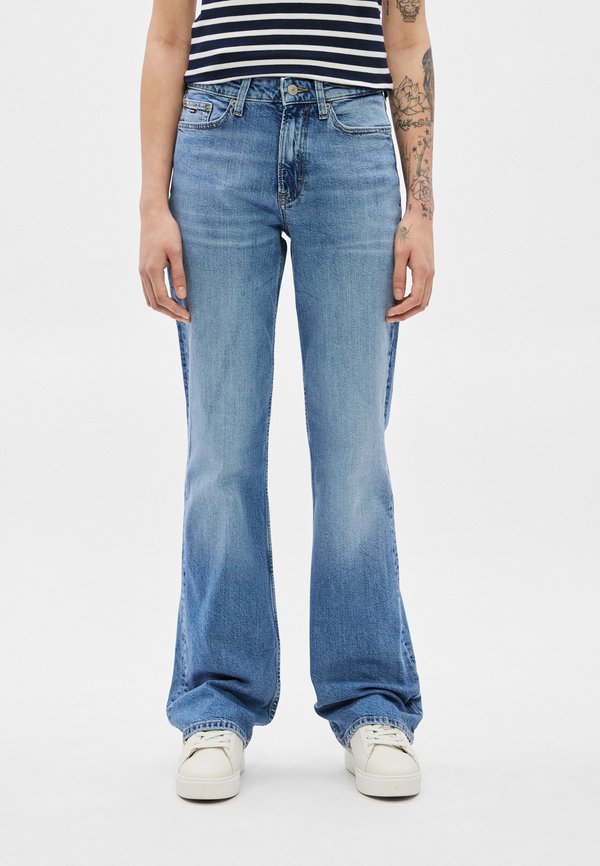 Tommy Jeans FADED MID RISE BOOTCUT JEANS