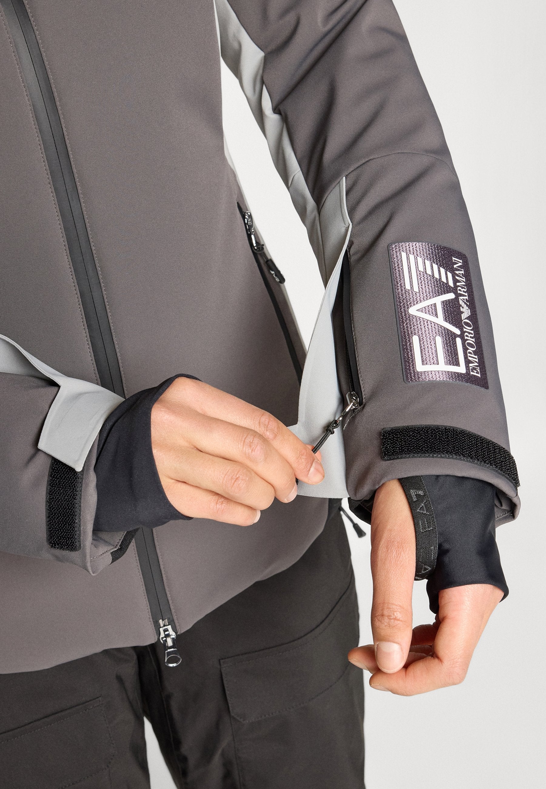 EA7 Emporio Armani Skijacke Media 8