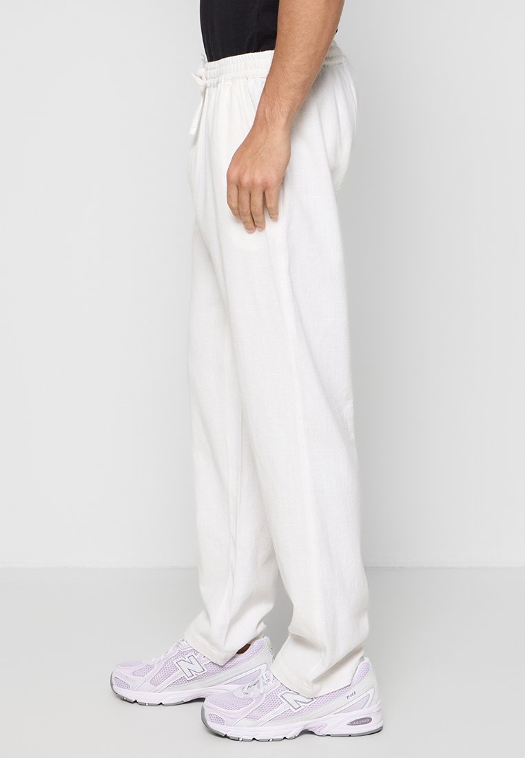 RELAXED FIT Media 2