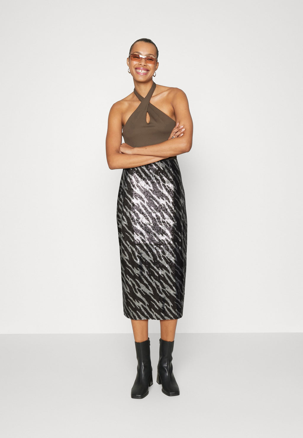ONLJOSIE ZEBRA SEQUINS SKIRT Media 2