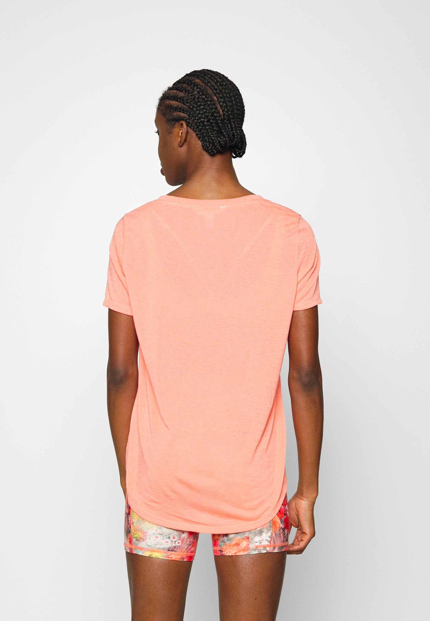 Athleta BREEZY SCOOP V NECK TEE