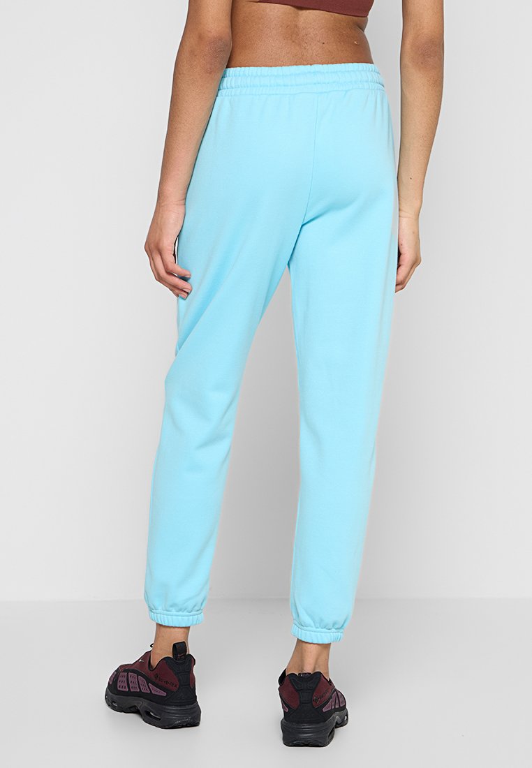 Fabletics THE GO-TO RELAXED FIT