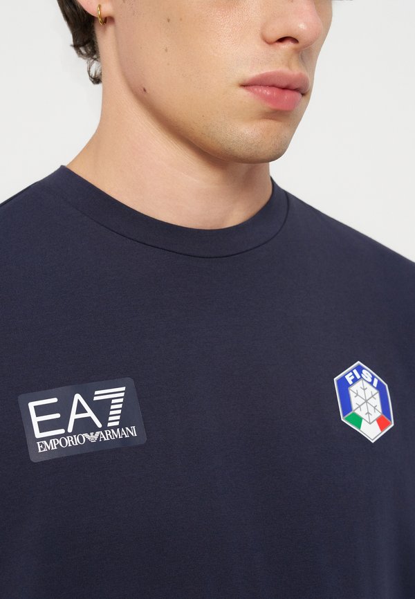EA7 Emporio Armani