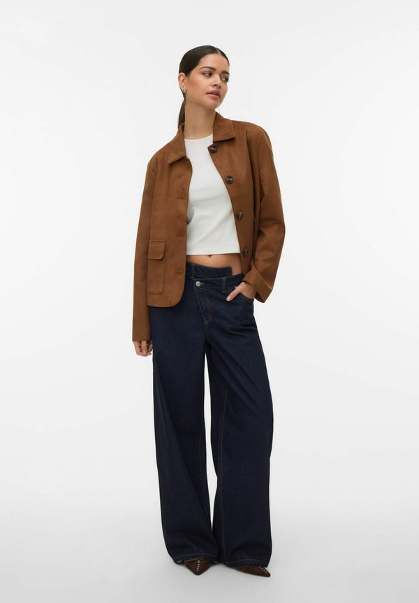 Vero Moda VMJOSE - Faux leather jacket - Brown
