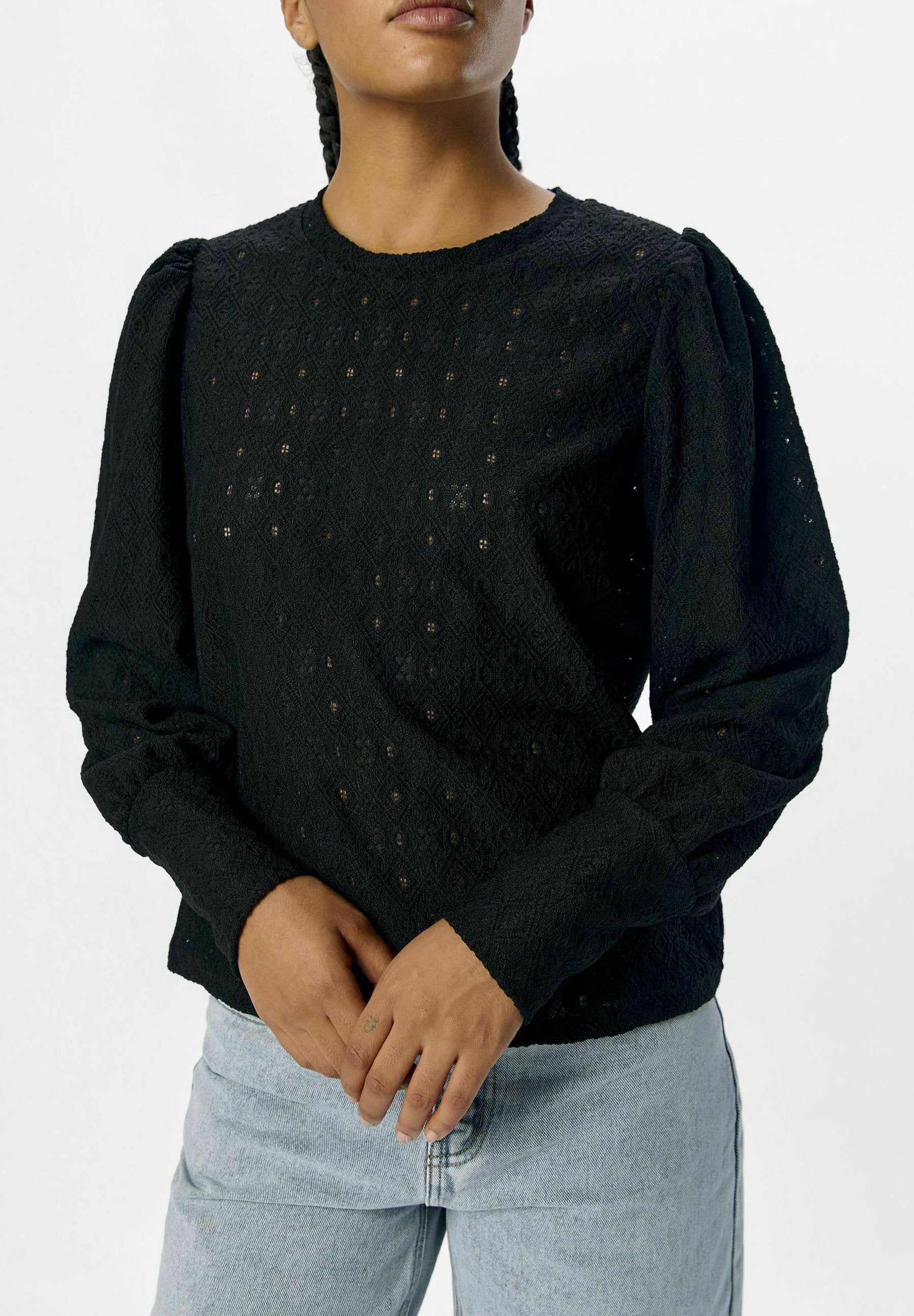 Object OBJLAILA L/S RE TOP NOOS