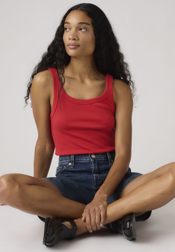 Levi's® ESSENTIAL TANK - Top - urban red