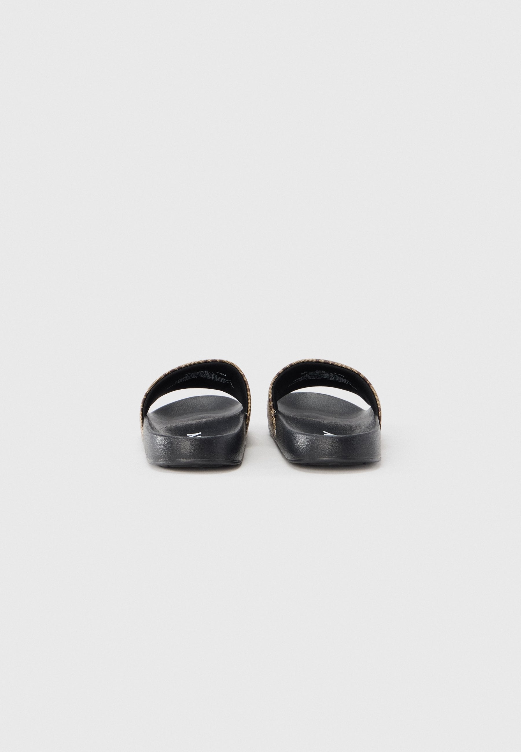 DKNY ZELLA