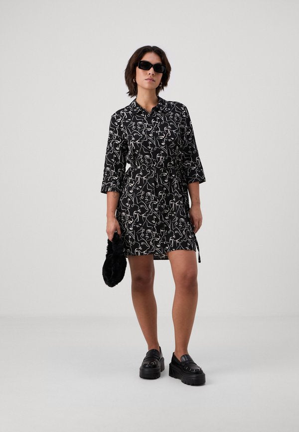 ONLY Petite ONLNOVA LUX 3/4 JADA DRESS