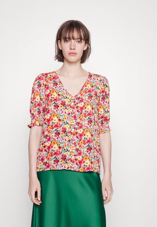 ONLY Tall ONLFREDERIKKE V NECK