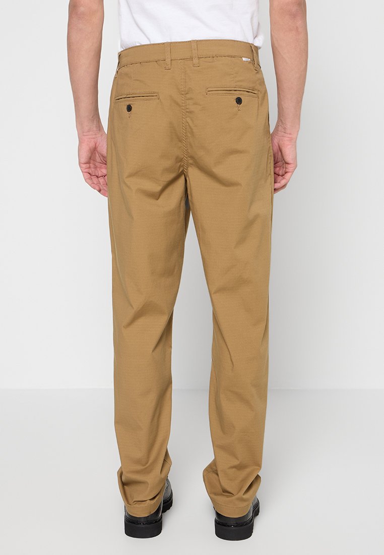 RELAXED FIT Media 3