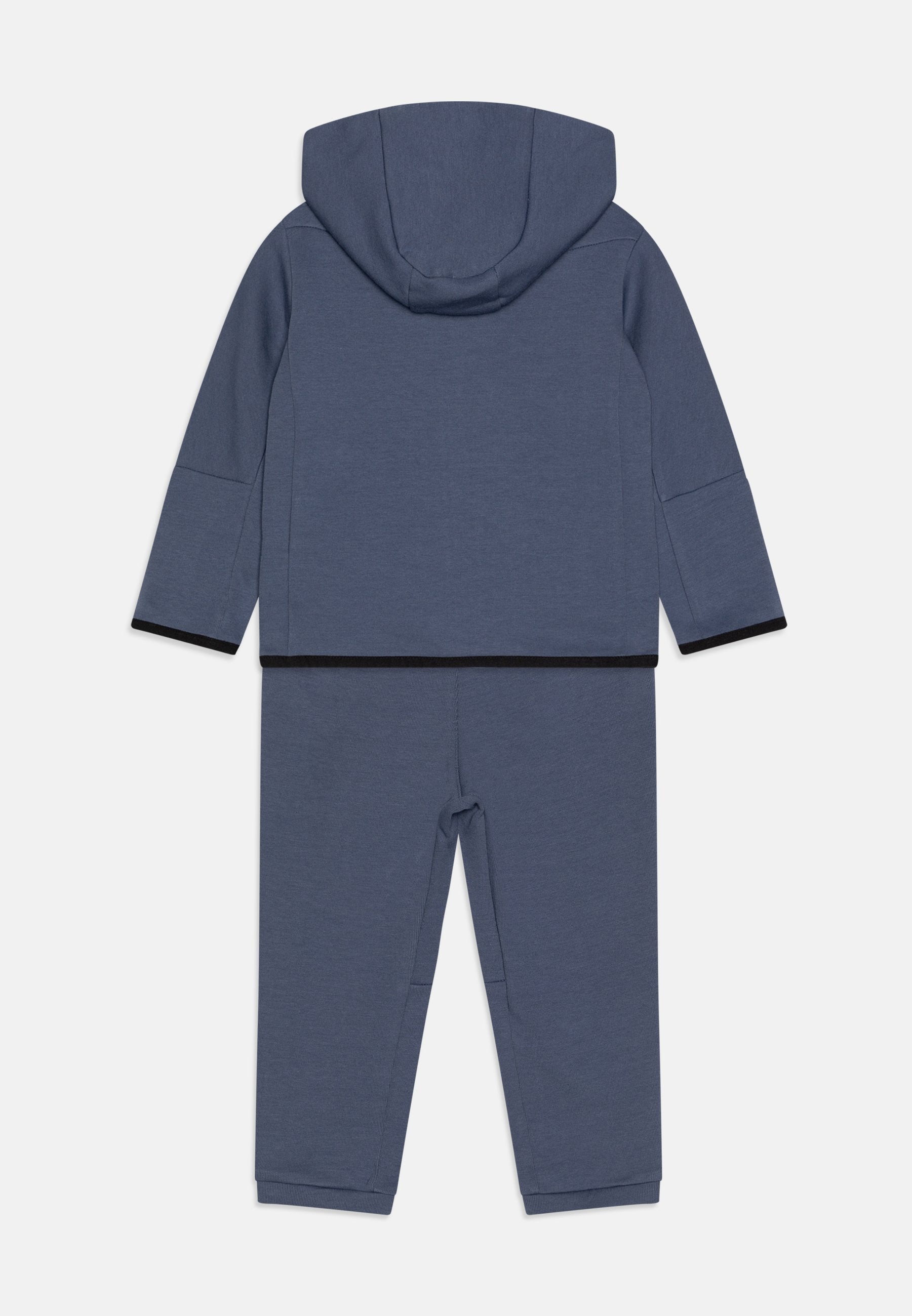 Nike Sportswear TECH UNISEX SET