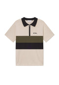 Beige Poloshirt mit kurzen Ärmeln, schwarzem Kragen und Reißverschluss, verziert mit horizontalen Streifen in olivgrün und schwarz. Besticktes Logo.