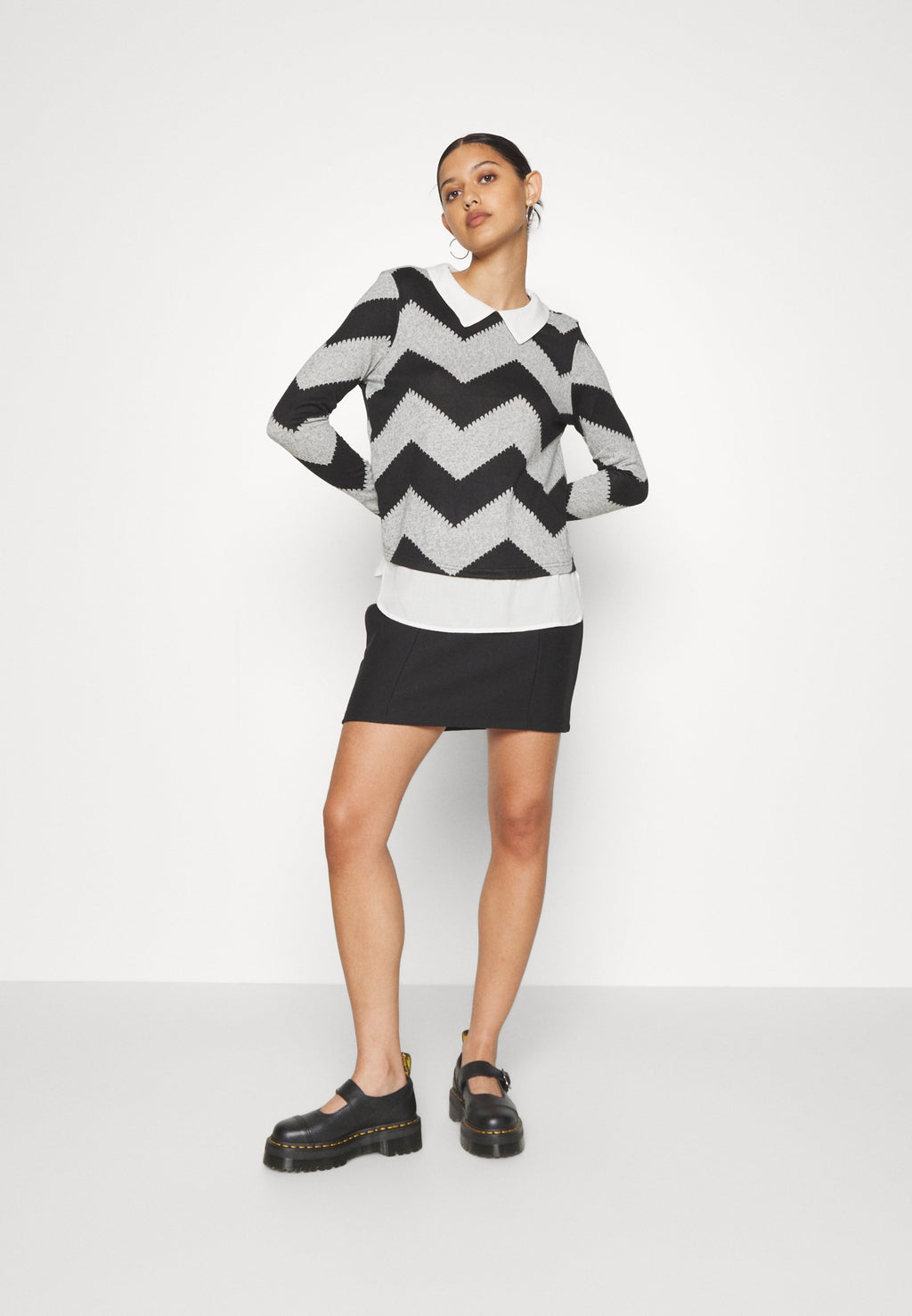 Noisy May NMKARLIE  A-SHAPE TWILL