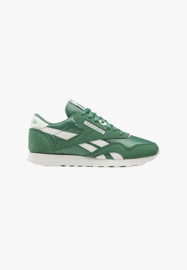 Reebok Training shoe - fieldgreen fieldgreen/chalk