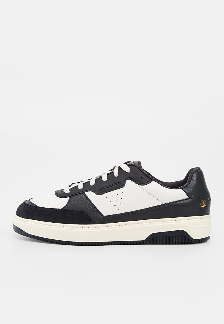 Clarks BOSTOCK