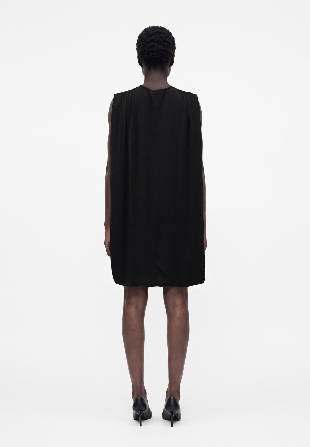 Norma Kamali SLEEVELESS MOCK NECK CAPE COCOON DRESS