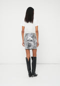 DKNY