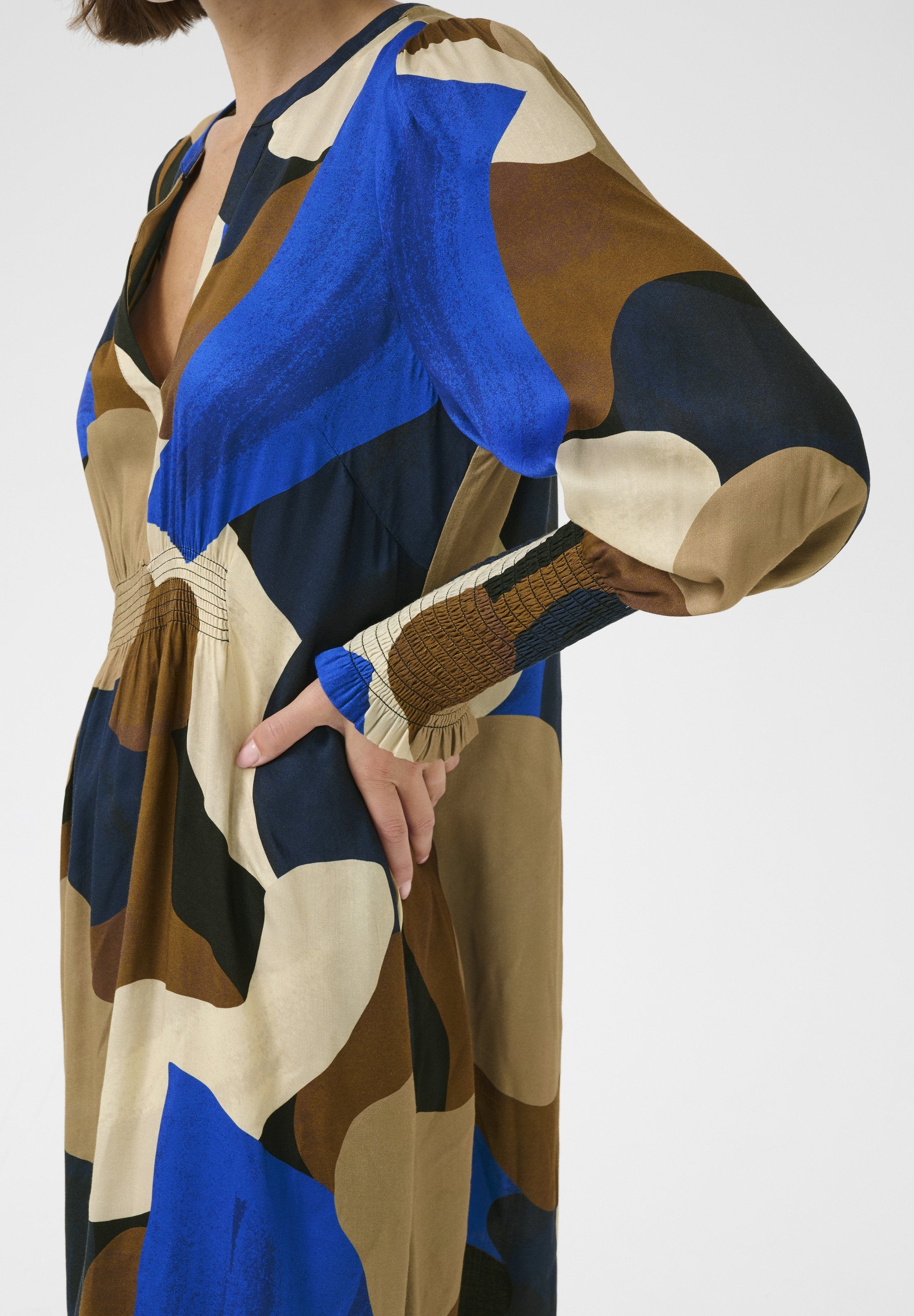 Culture CUDANA LONG VNECK
