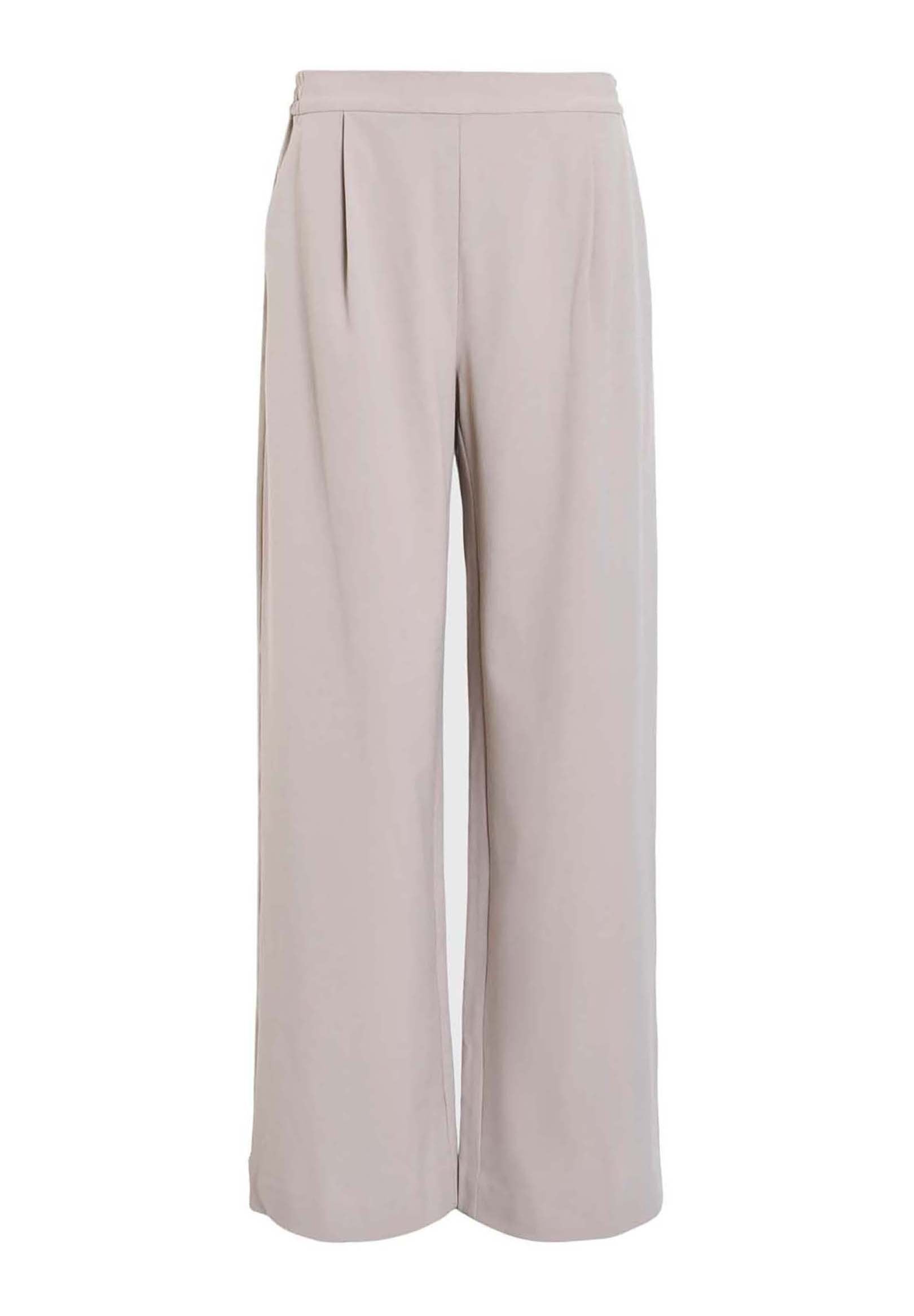 Beige weite Hose mit gefaltetem Vorderteil, aus weichem Stoff gefertigt, mit hoher Taille und ohne sichtbare Taschen oder Verschlüsse.