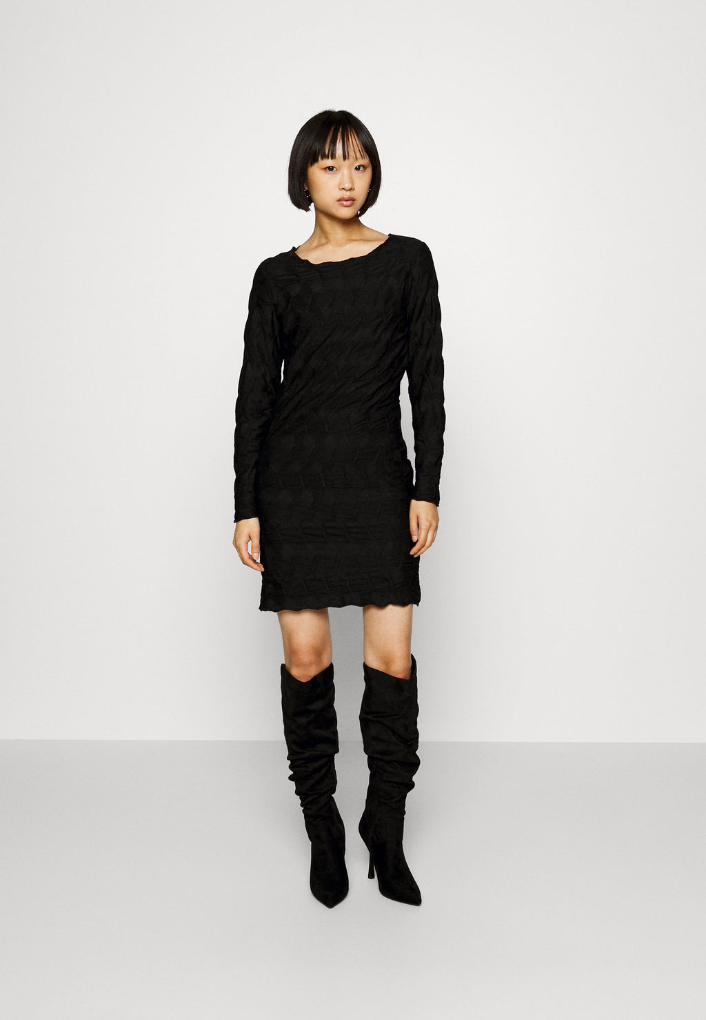 Pieces Petite PCLOLA NECK SHORT DRESS