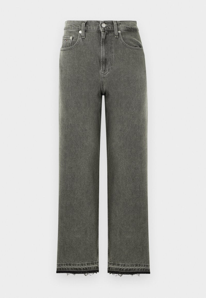 Graue High-Waist-Jeans mit weitem Bein, rohem Saum und klassischem Fünf-Taschen-Design. Hergestellt aus Denimstoff mit weicher Textur.
