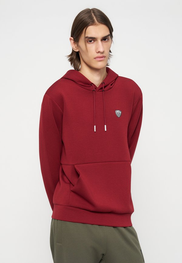 EA7 Emporio Armani