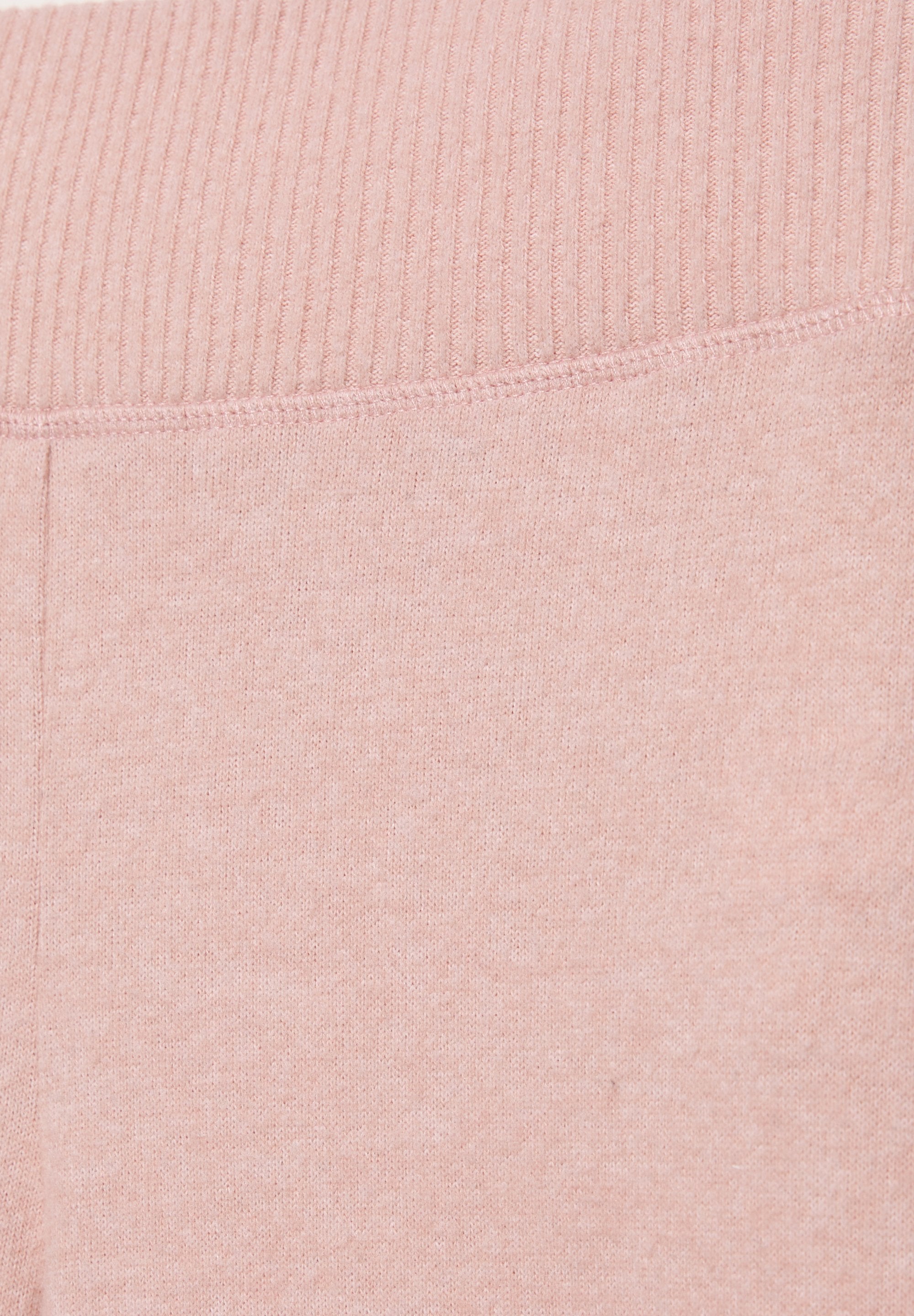 PULL&BEAR SOFT TOUCH FLARED