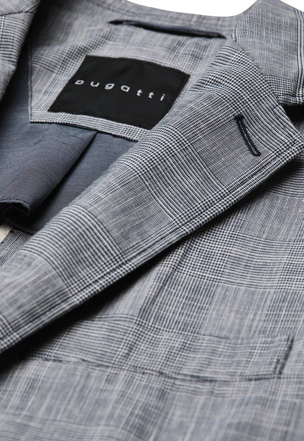 bugatti MIT BESONDERER LEICHTIGKEIT