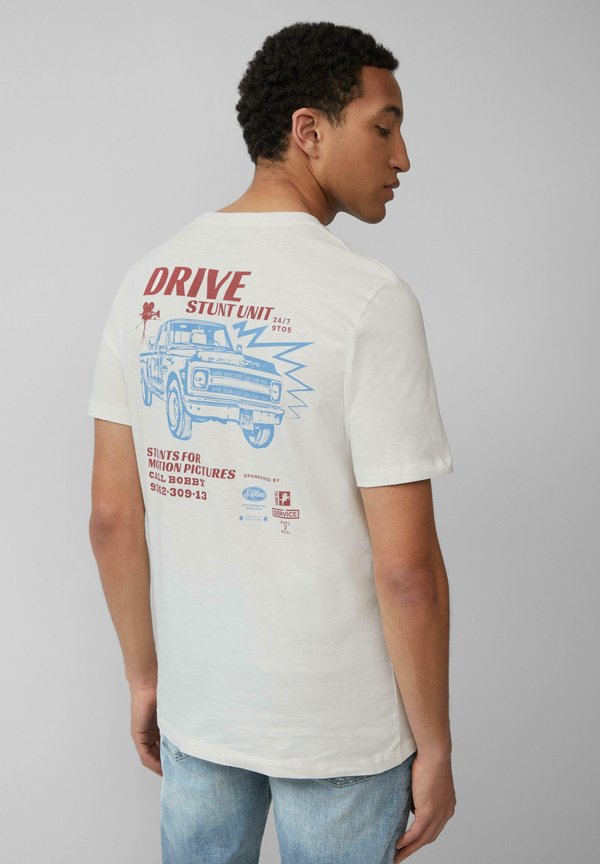 s.Oliver MIT FLAMMSTRUKTUR UND RÜCKEN - Print T-shirt - weiß
